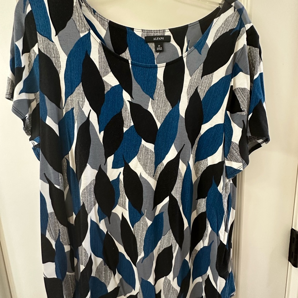 Alfani Short Sleeve Leaf Print Tee - Blue, Black, Gray
